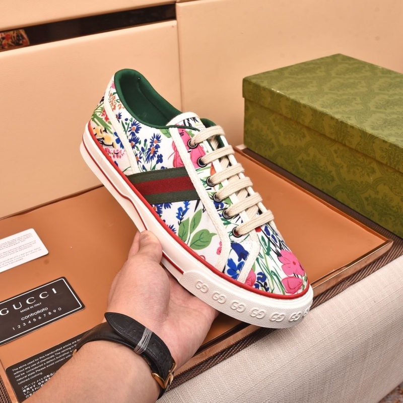 Gucci Sneakers